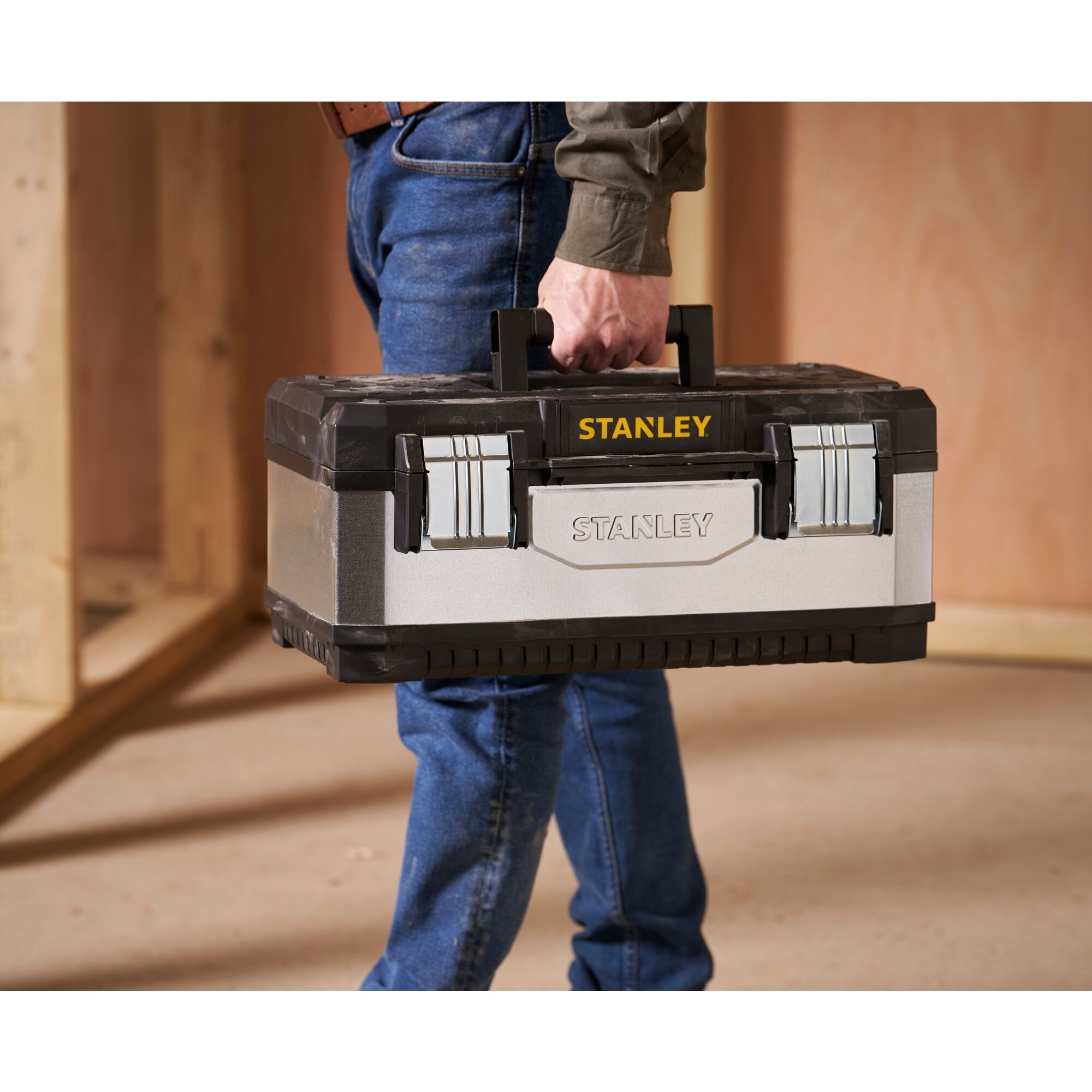 20 inch tool deals box